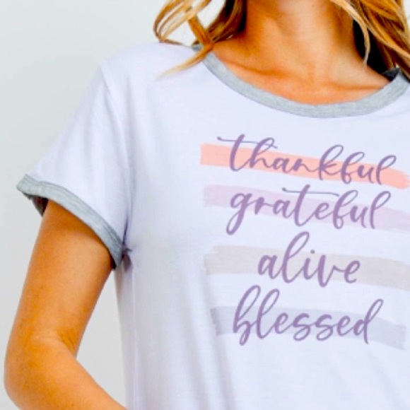 WHITE "THANKFUL GRATEFUL Alive Blessed” graphic print ringer tee, New!🙏🏾 - Picture 2 of 14